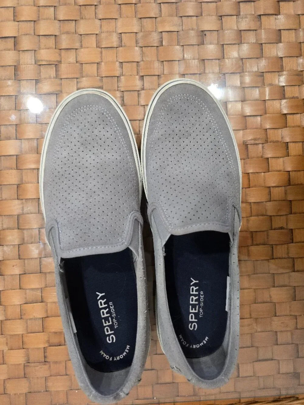 Sperry grey linen